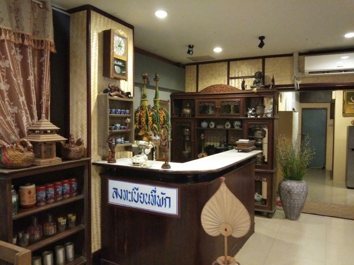 Ruan Ben Ja Don Mueang,Bangkok Hostel Exterior foto